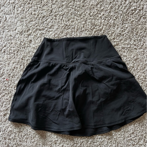 Aerie skirt - Picture 2 of 3